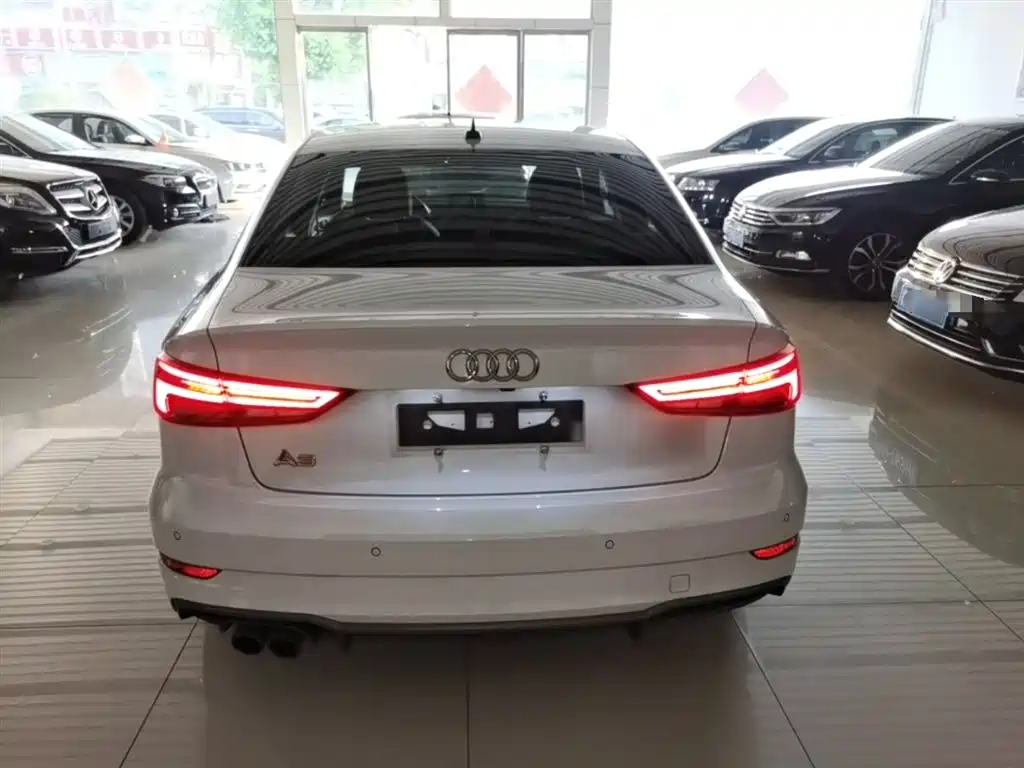 Audi A3 2019 Limousine 35 TFSI Sport China VI фото 6