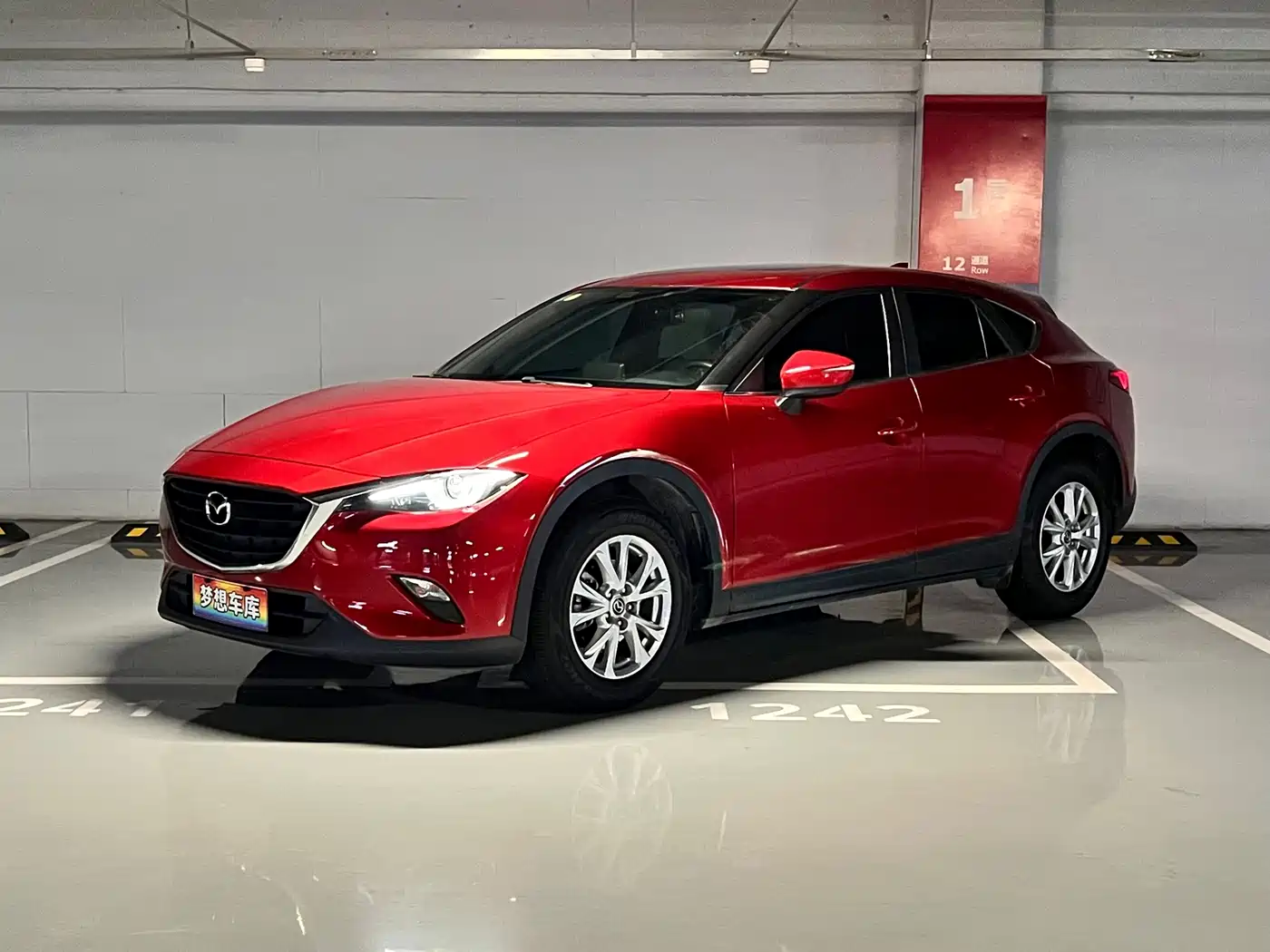Фото 1 - Mazda CX-4