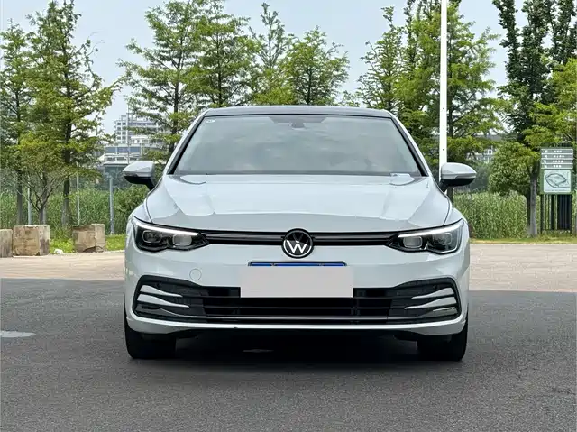Volkswagen Golf 2021 280TSI DSG Pro — фото 2