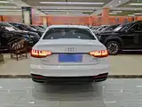 Photo 6 - Audi A4L