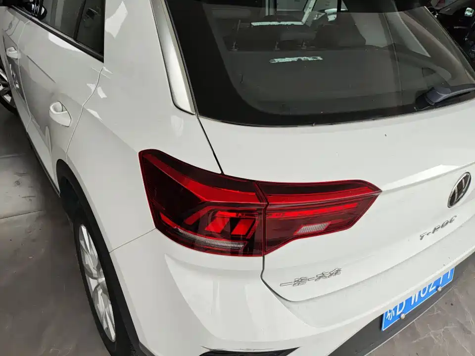 Volkswagen T-ROC 2022 280TSI DSG 2WD Elite PLUS фото 11