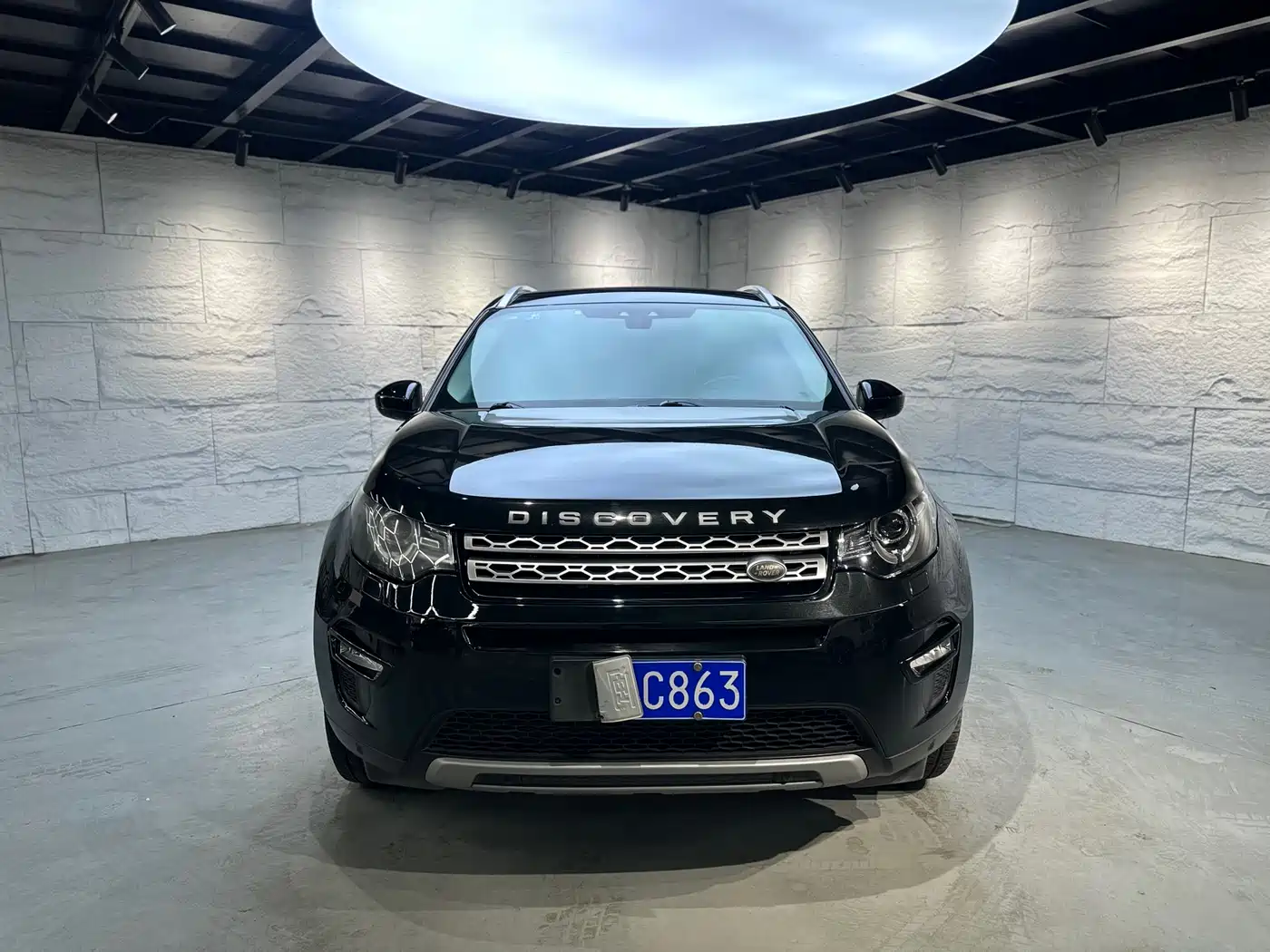 Land Rover Discovery Sport 2016 2.0T HSE фото 2