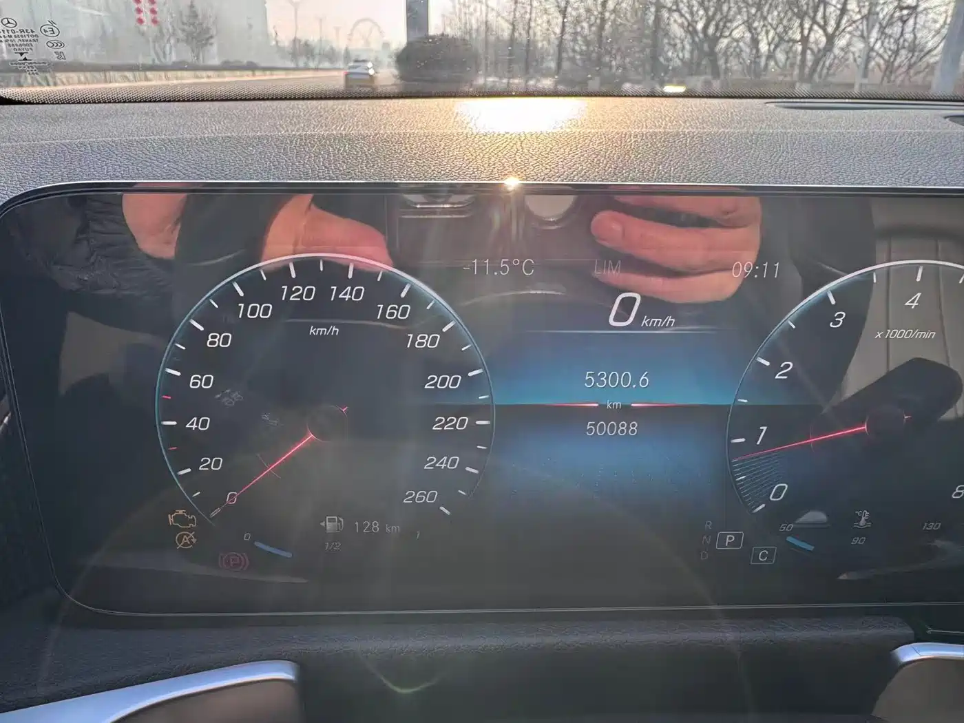 Mercedes-Benz GLB 2022 Facelift GLB 200 Fashion Style фото 16