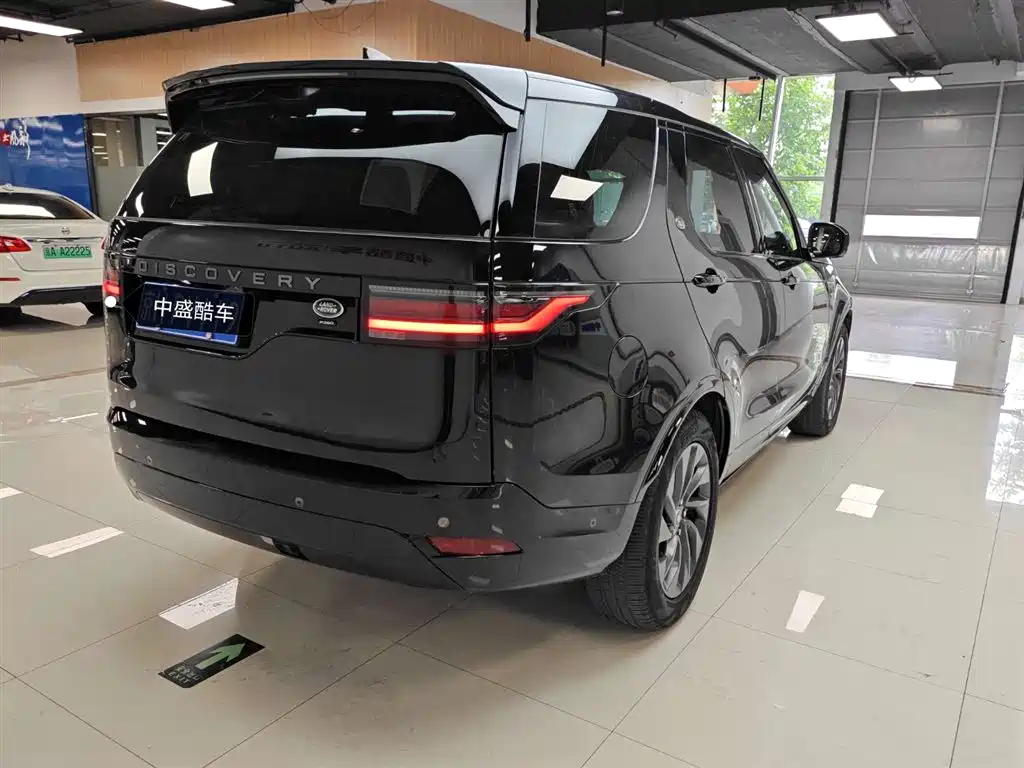 Land Rover Discovery 2021 360PS R-Dynamic S фото 14