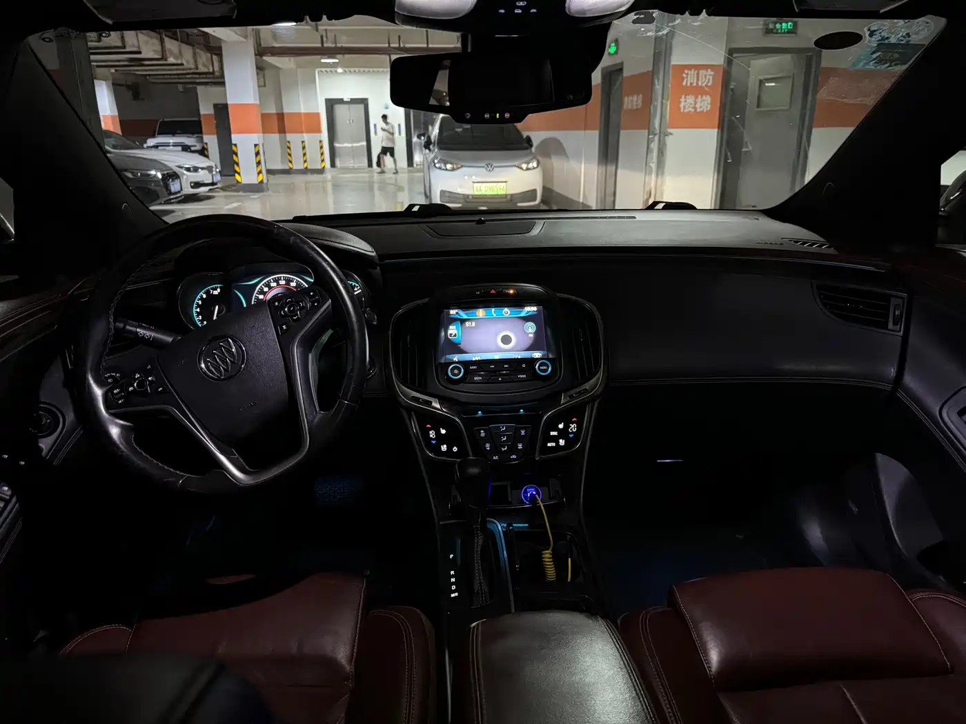 Фото 7 - Buick LaCrosse