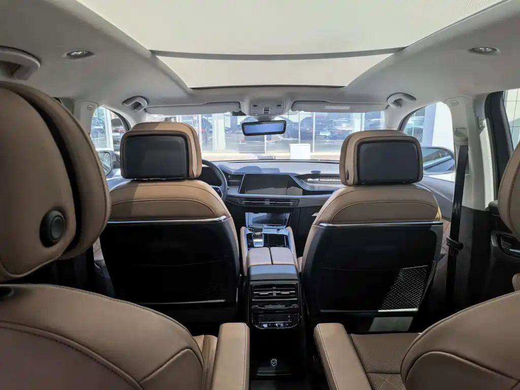 2025 Audi Q6