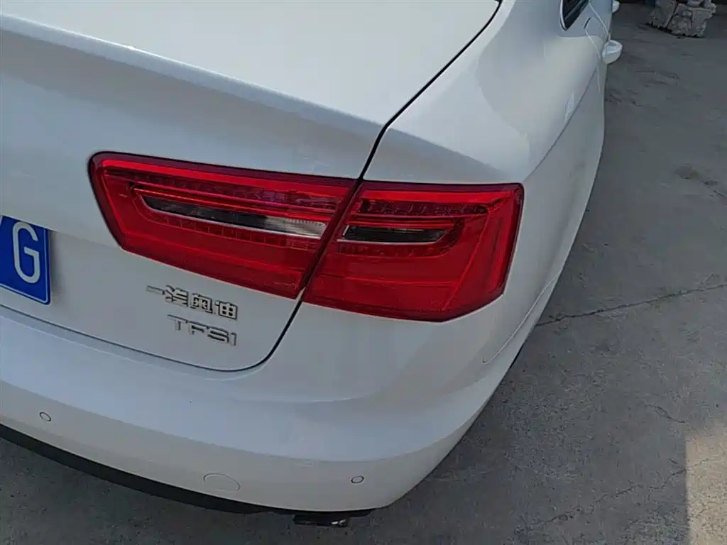 Audi A6L 2015 TFSI Millionth Anniversary Intelligent Leader Type фото 8