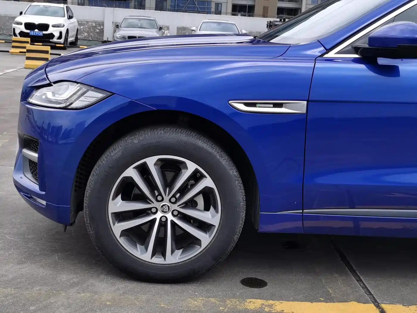 Jaguar F-PACE 2017 2018 2.0T 4WD Urban Premium Edition