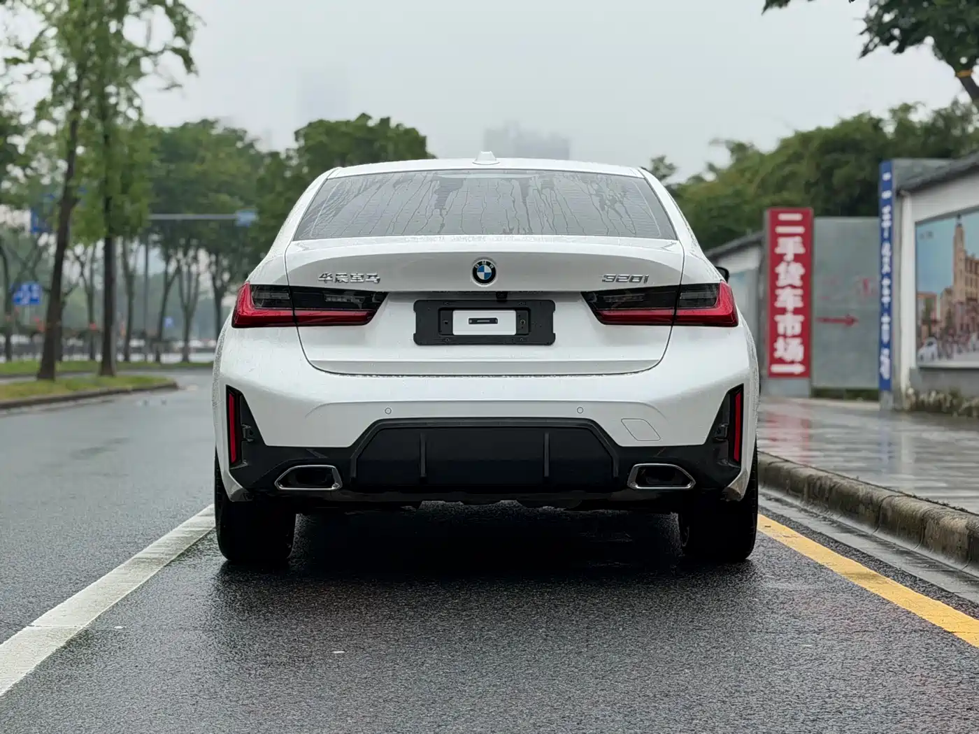 BMW 3 Series 2023 320i M Sport Package фото 5