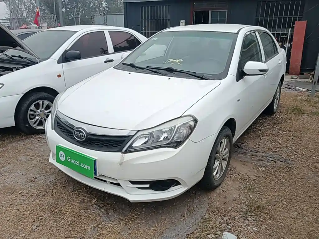 Фото 1 - BYD F3