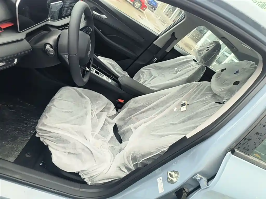 Geely Binrui 2026 2024 Binrui COOL 1.5T DCT Soaring Dragon Edition