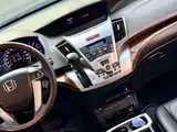 Photo 21 - Honda Odyssey