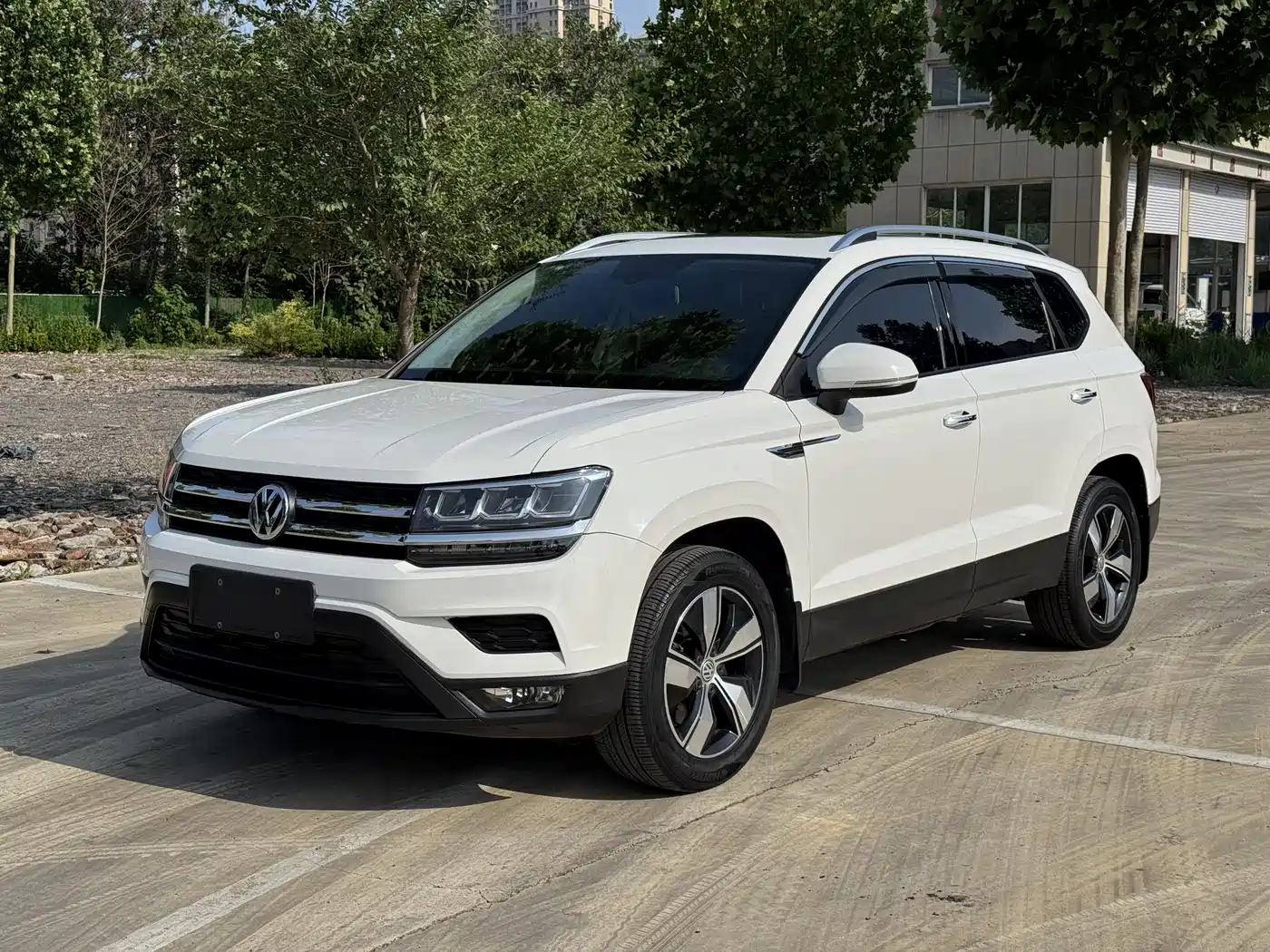 Volkswagen Tharu 2020 280TSI 2WD Comfort Edition China VI фото 2