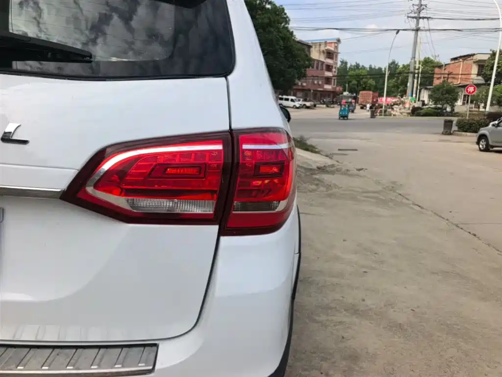Haval H6 2014 Sport 1.5T Manual 2WD Elite фото 8