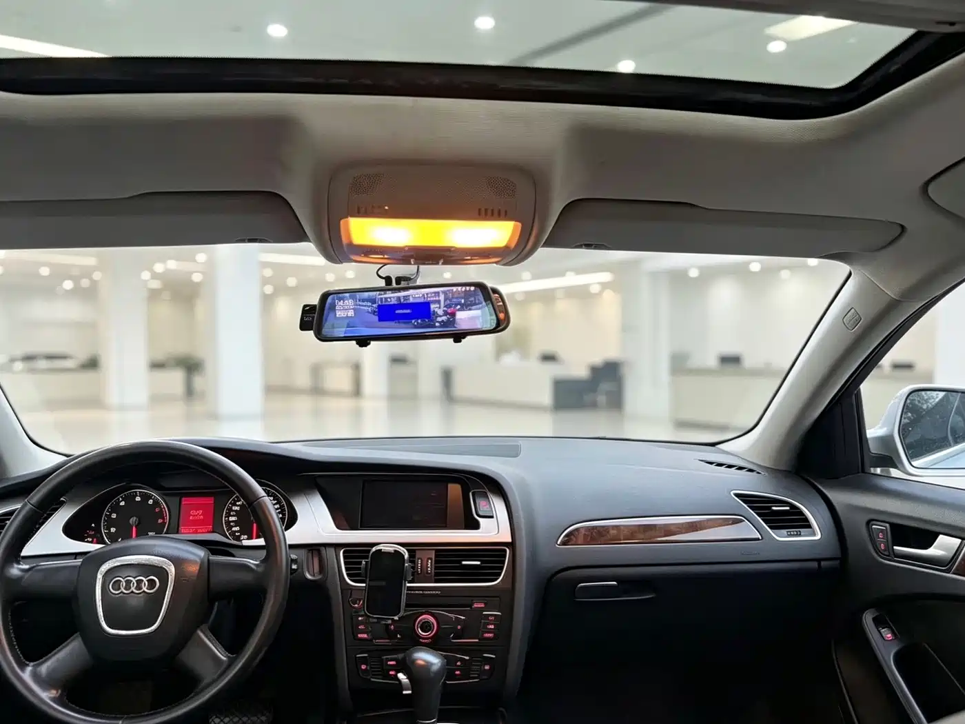 Audi A4L 2011 2011 2.0 TFSI Comfort