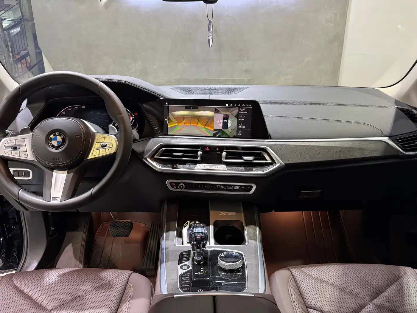 BMW X5 2022 Facelift xDrive 30Li Premium M Sport Package фото 5