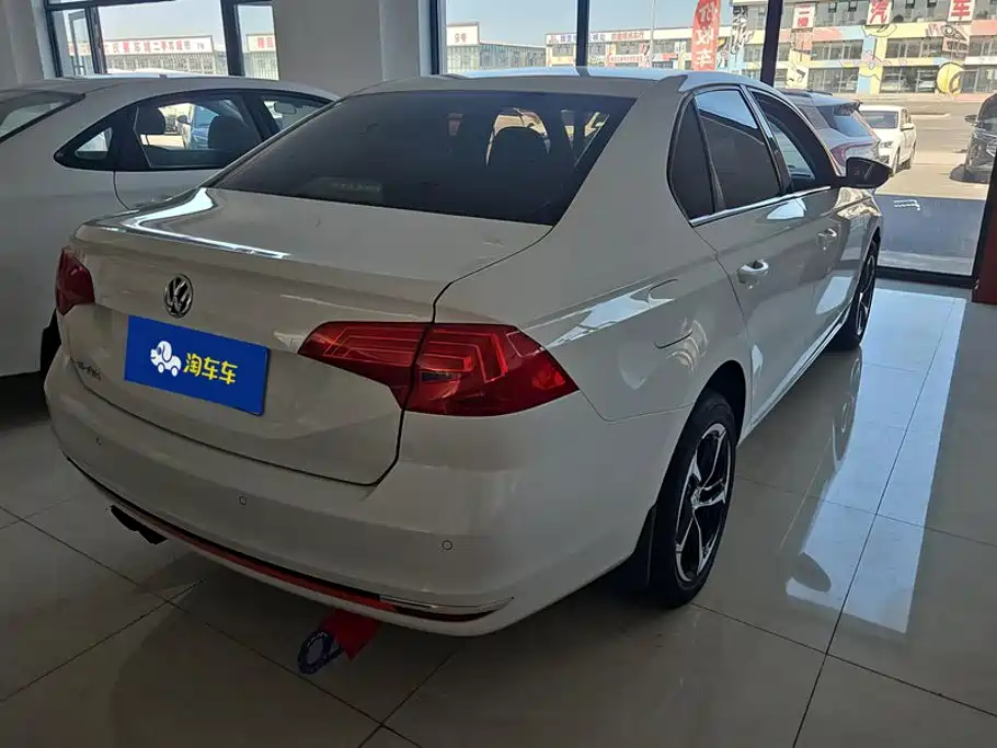 Photo 3 - Volkswagen Bora