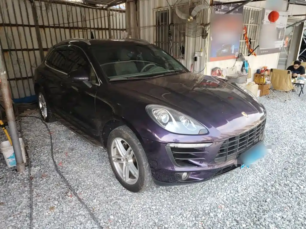 Porsche Macan 2014 Macan 2.0T фото 23