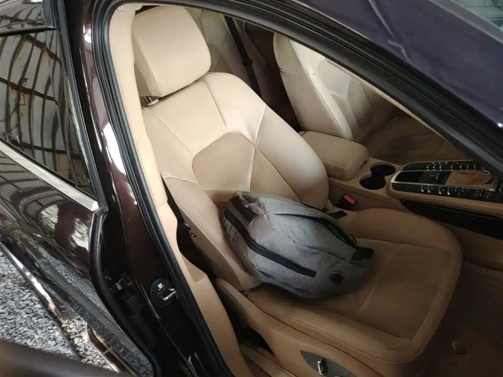 Porsche Macan 2014 Macan 2.0T фото 20