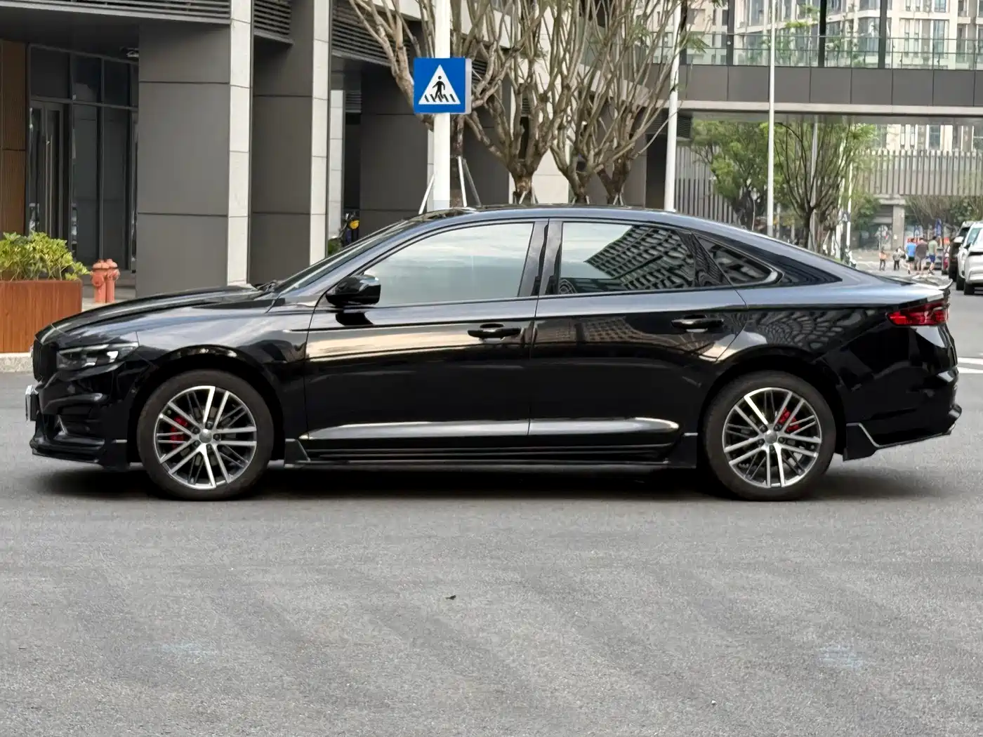 GEELY AUTOMOBILE XINGRUI
