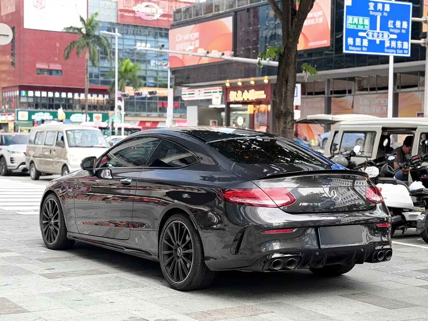 Mercedes-Benz C-Class AMG 2023 Model AMG C 43 4MATIC Coupe фото 4