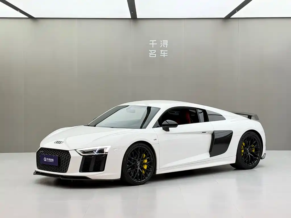 Audi R8 2016 — пригон из Китая