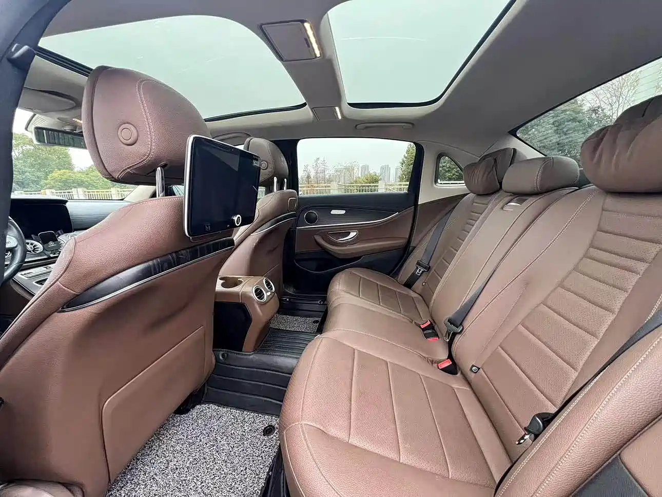 Mercedes-Benz E-Class 2020 Facelift E 300 L Sport Fashion фото 10