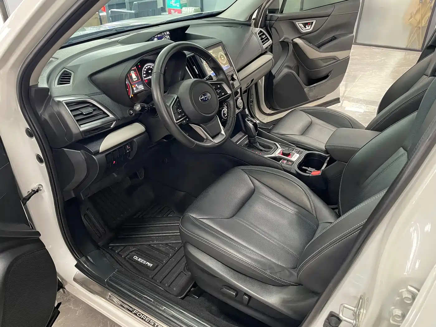 Subaru Forester 2022 2022 2.0i AWD Luxury Edition with EyeSight