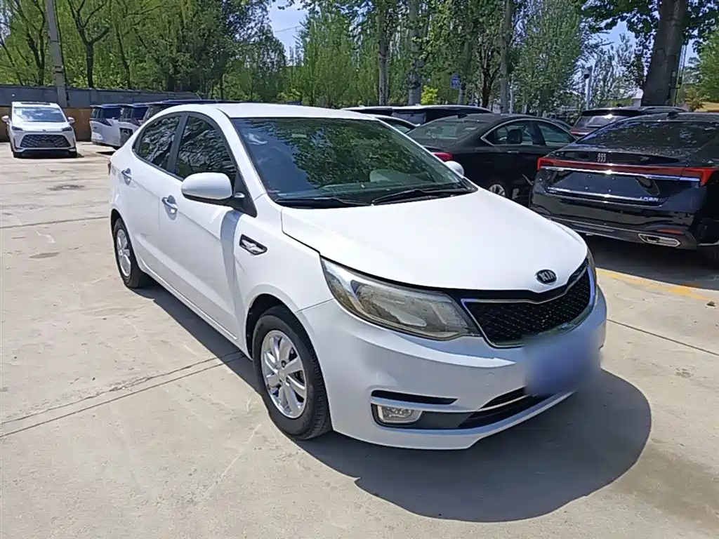 Kia K2 2015 Sedan 1.4L MT GLS фото 4