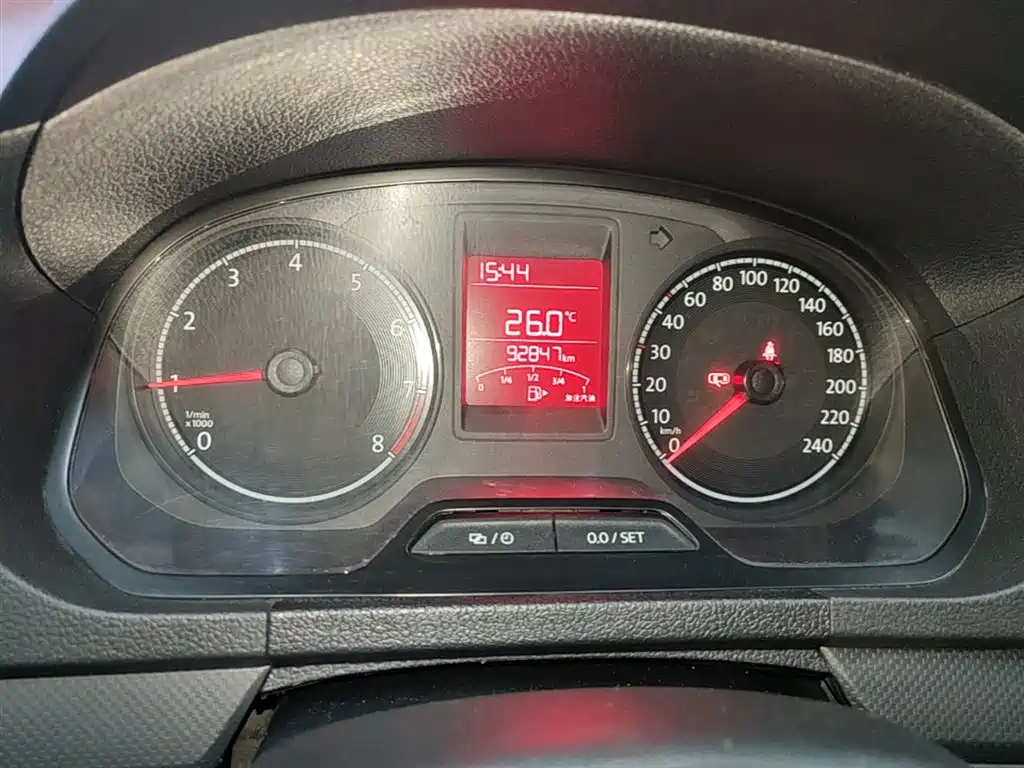 Volkswagen Jetta 2019 Dream Edition 1.5L Manual Fashion фото 12