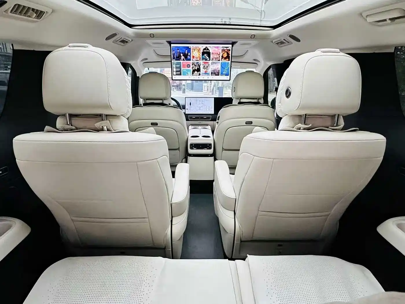 2026 Li Auto MEGA