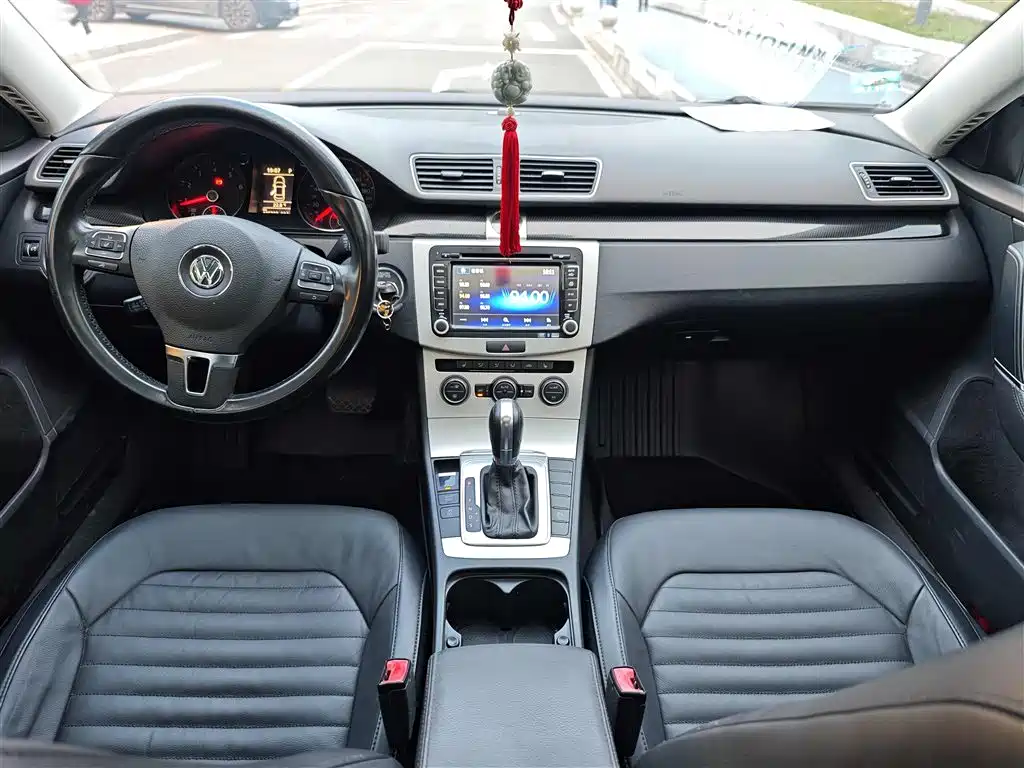Volkswagen Magotan 2013 1.8TSI Luxury фото 7