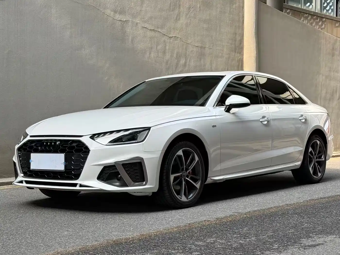 Audi A4L 2022 40 TFSI Fashion Dynamic
