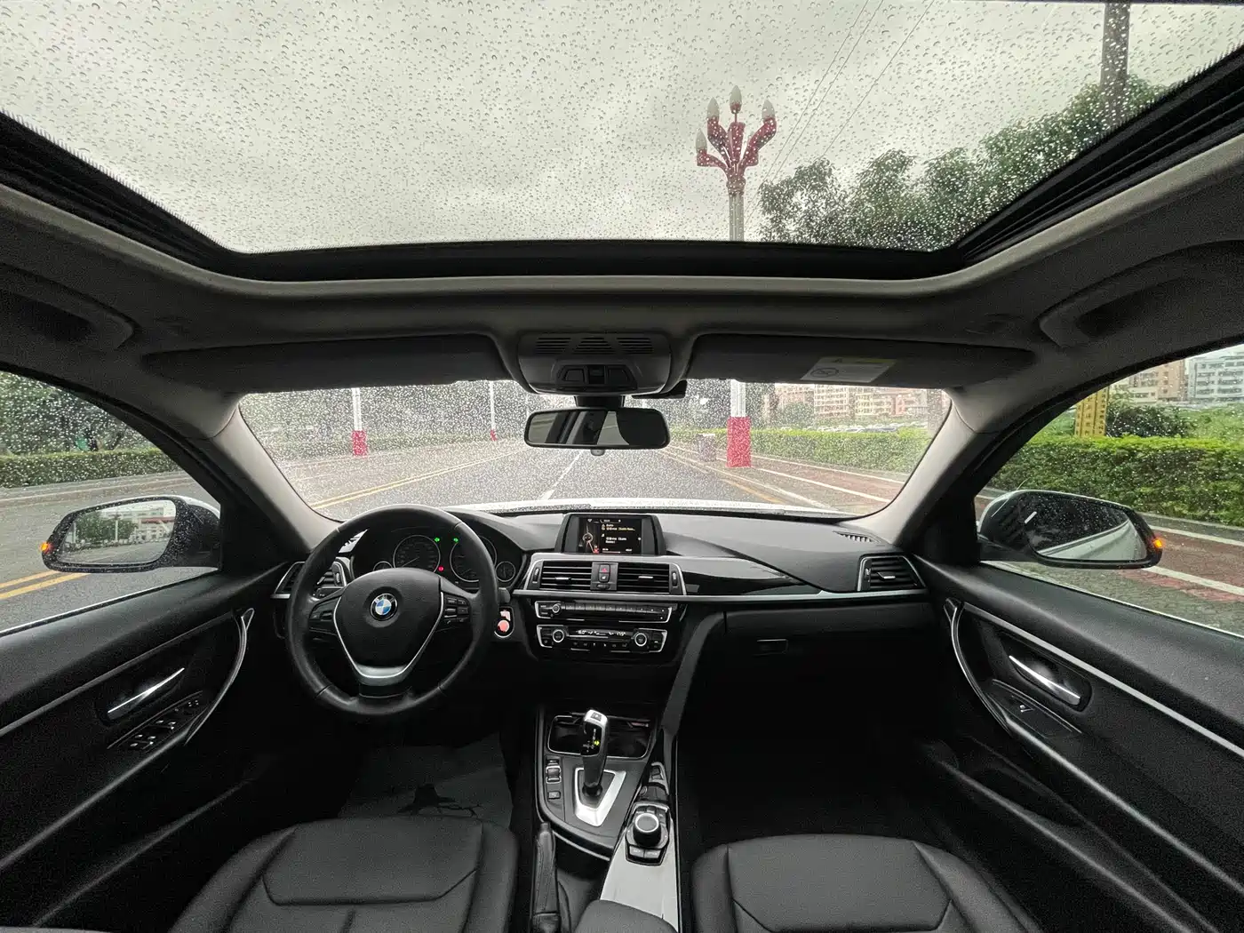 BMW 3 Series 2017 320Li Fashion фото 12
