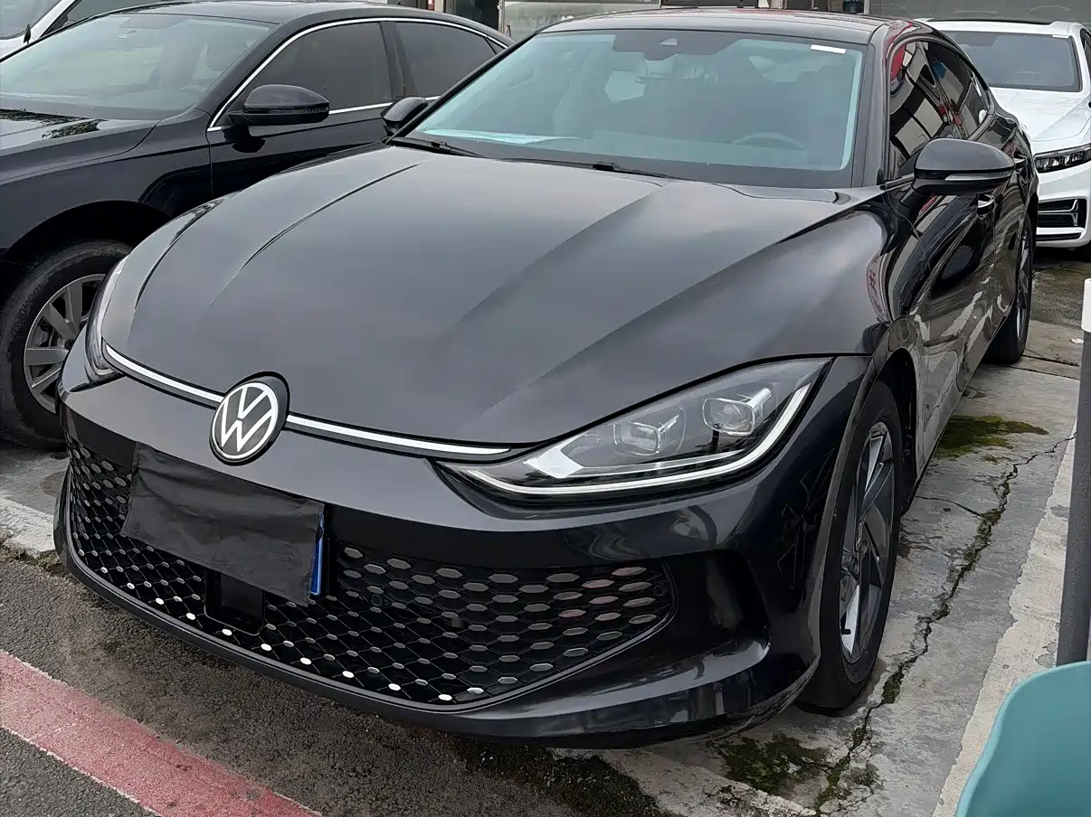 Volkswagen Lamando