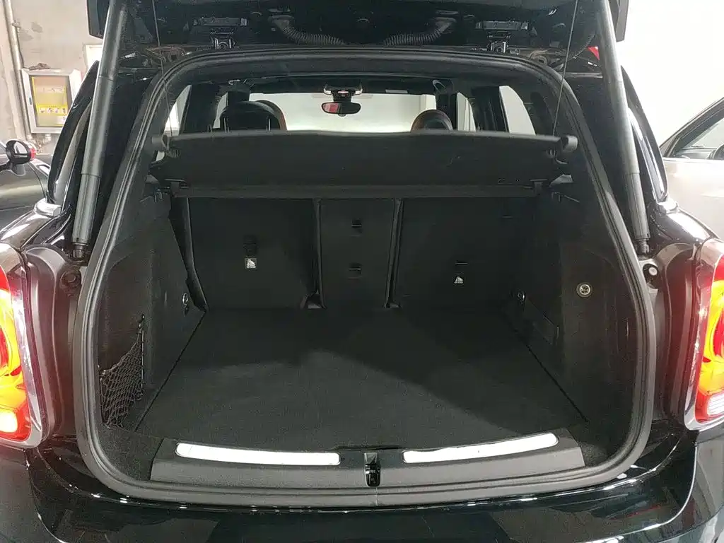 MINI JCW COUNTRYMAN 2019 2018 2.0T JOHN COOPER WORKS ALL-IN
