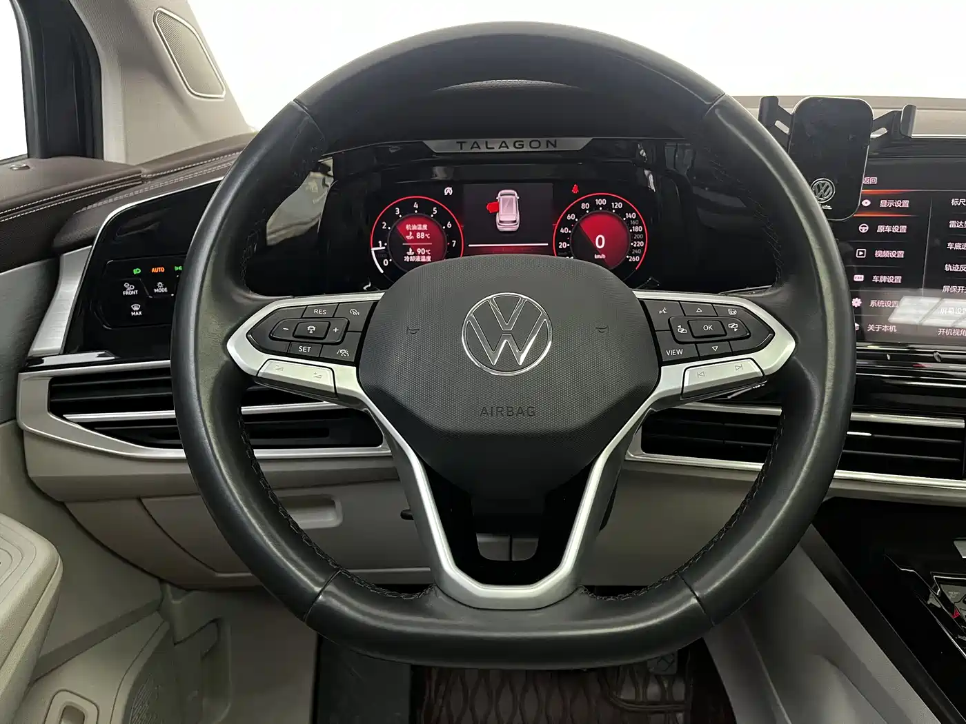 Volkswagen Talagon 2022 380TSI 4WD Luxury Premium Pro Edition 6-seater фото 9