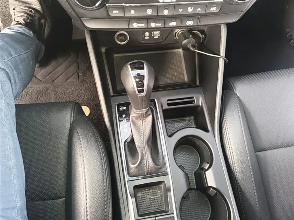 Hyundai Tucson 2015 1.6T Dual Clutch 2WD Smart фото 14