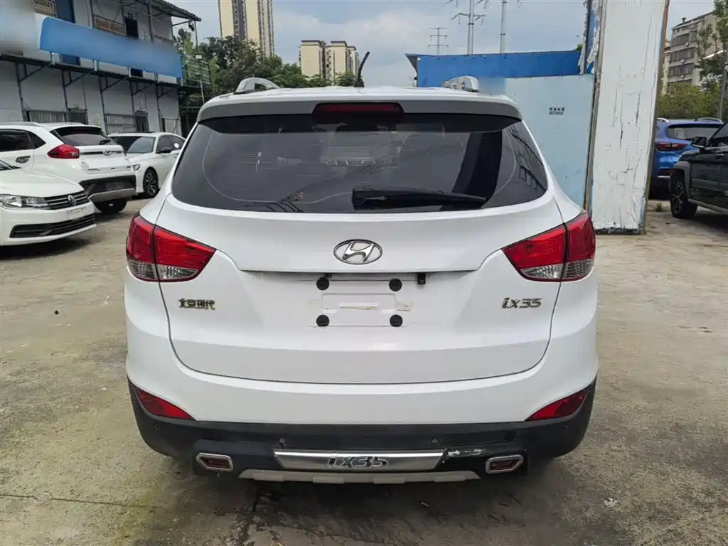 Hyundai Beijing Hyundai ix35 2015 2.0L Automatic 2WD Comfort China IV фото 6