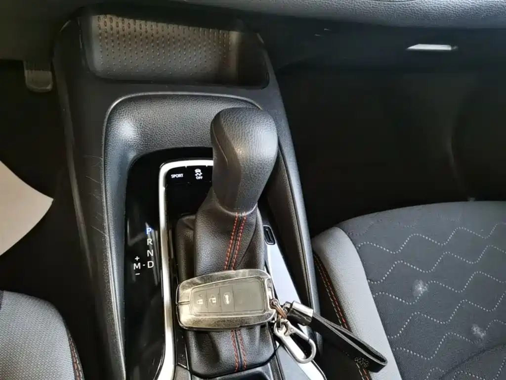 Toyota Corolla 2021 1.2T S-CVT Elite PLUS Edition фото 14