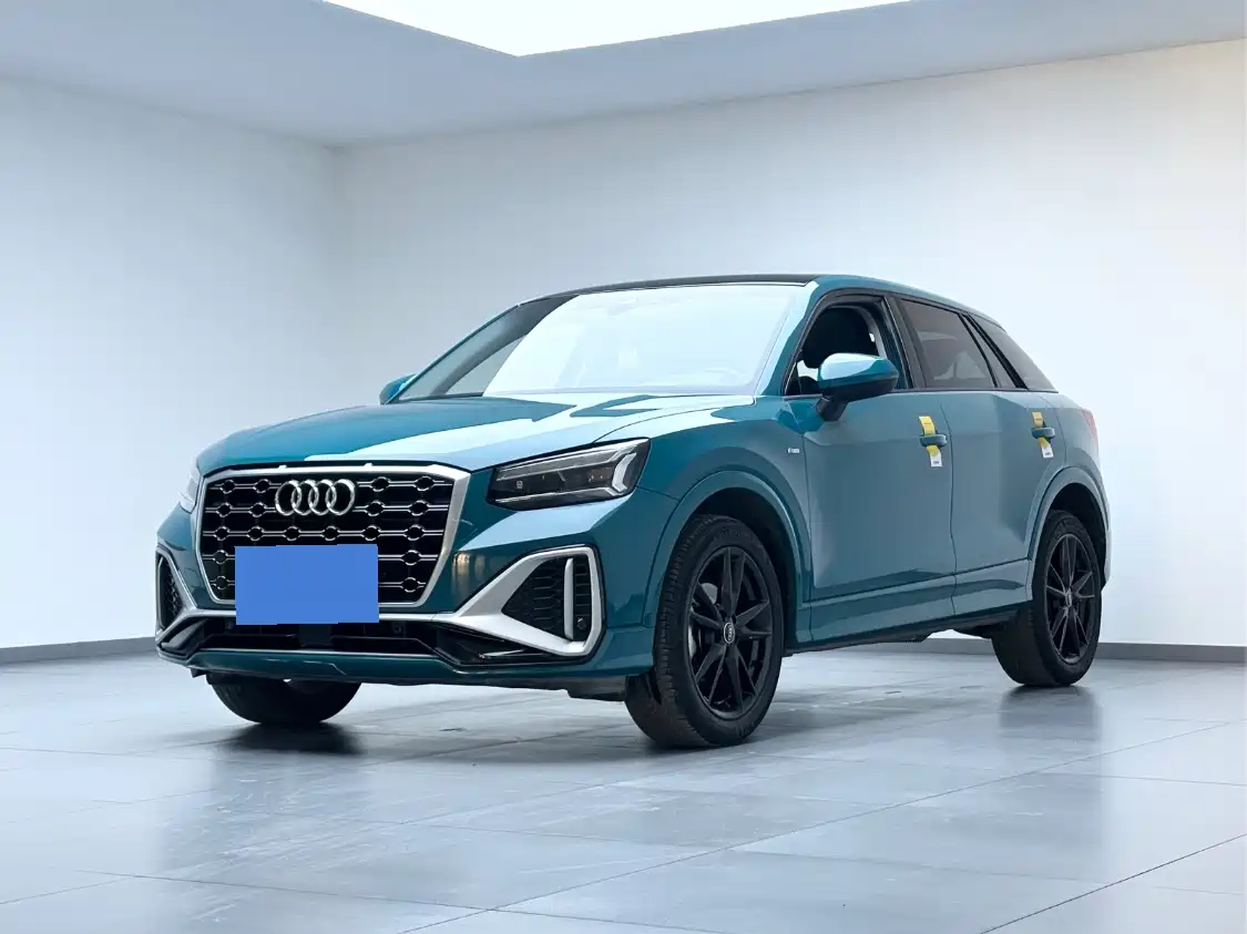 Audi Q2L 2022 35 TFSI Progressive Dynamic