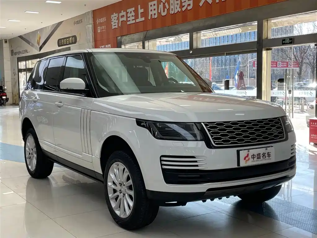 Land Rover Range Rover 2018 3.0 SC V6 Vogue Heritage Edition фото 3