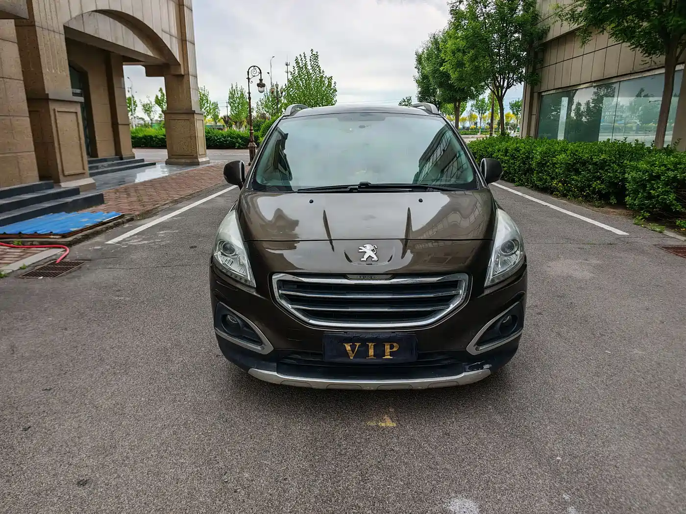 Peugeot 3008 2015 2.0L Automatic Classic Edition фото 2