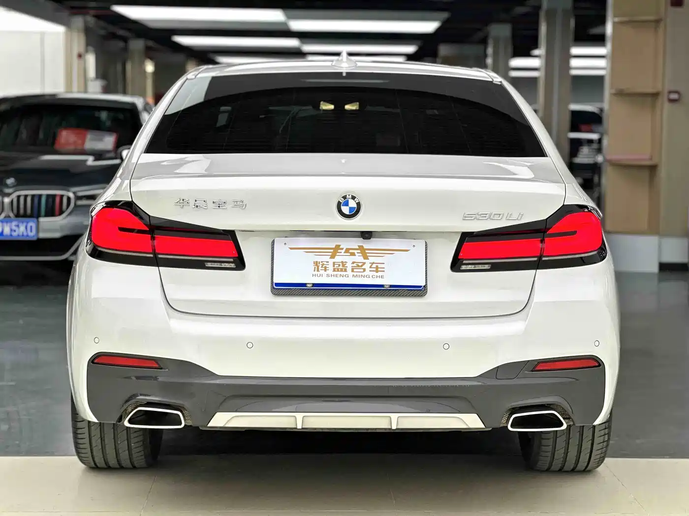 BMW 5 Series 2023 530Li Premium M Sport Package фото 4