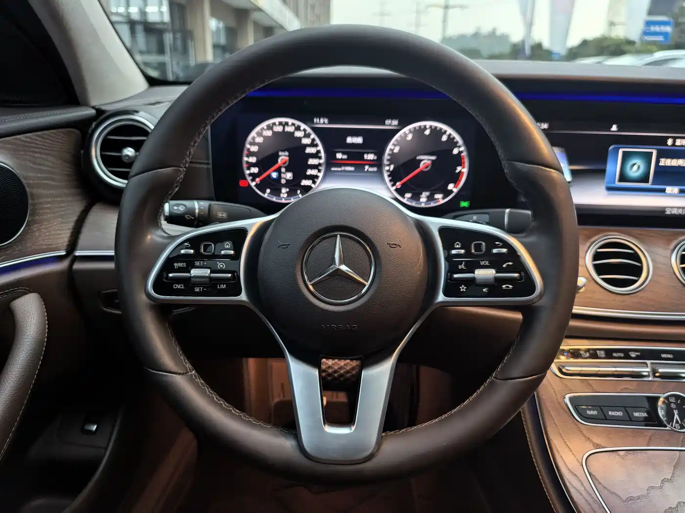 Mercedes-Benz E-Class 2019 Facelift E 300 L Fashion фото 18