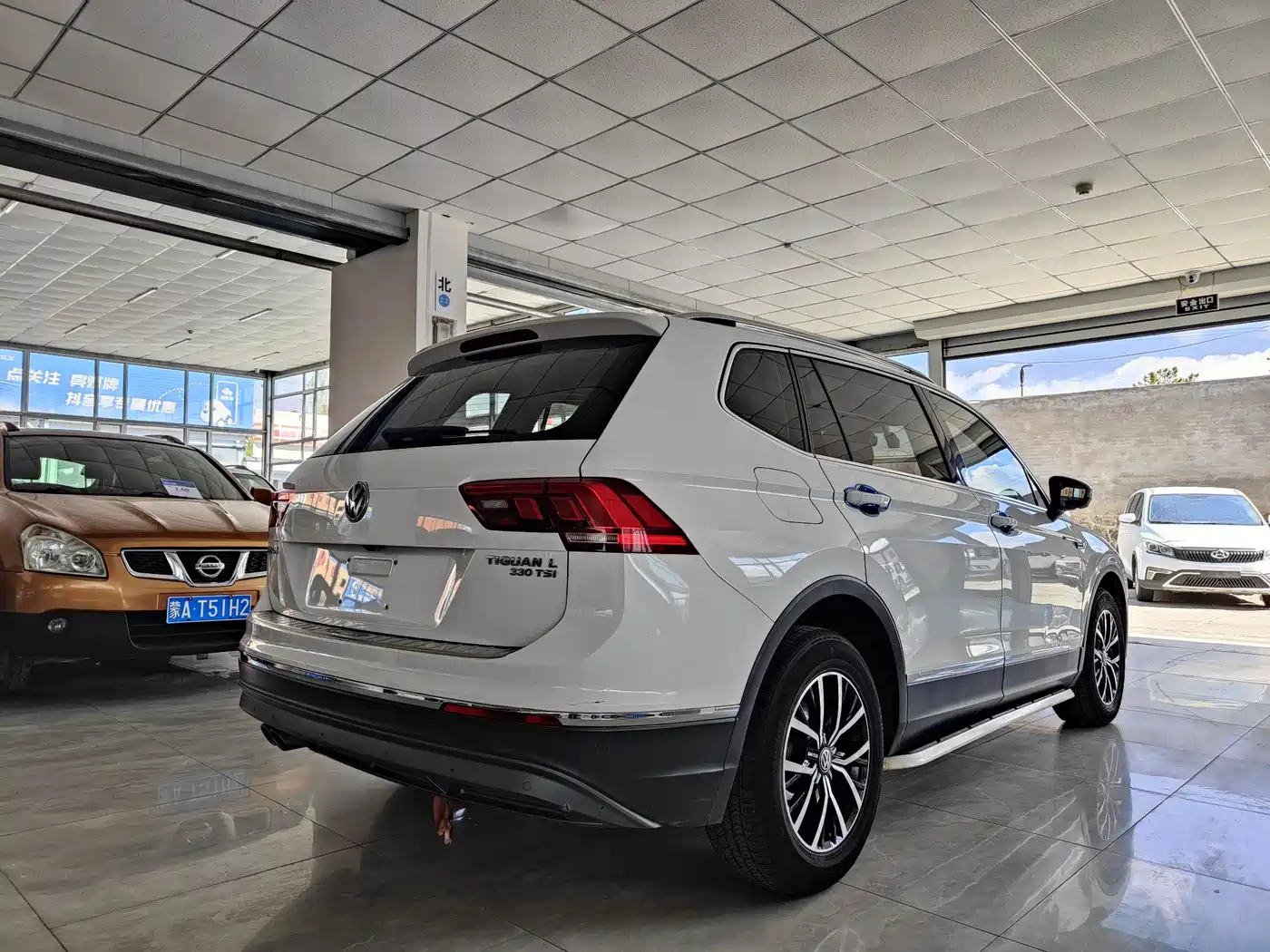 Volkswagen Tiguan L 2018 330TSI Automatic 2WD Luxury Edition фото 9