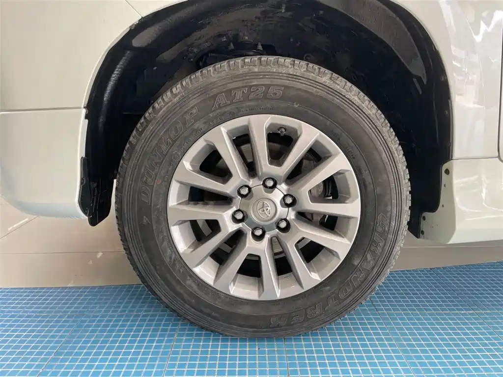 Toyota Prado 2019 3.5L Automatic TX-L Zunxiang Edition with Rear-mounted Spare Tire фото 28