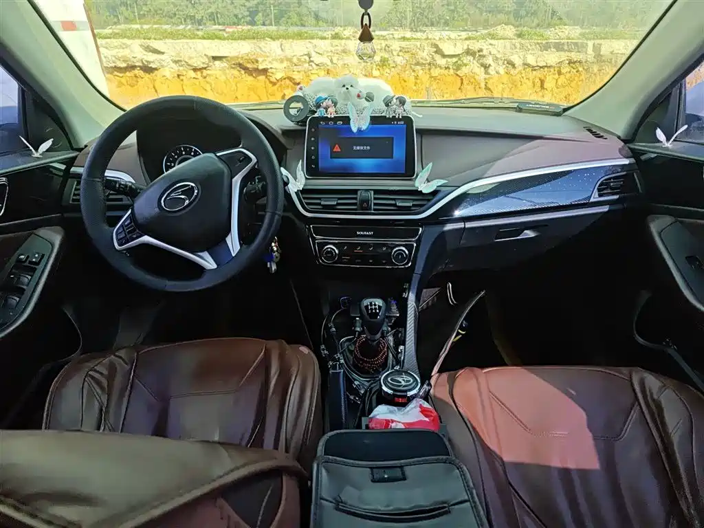 Soueast A5 Wing Dance 2019 2019 1.5L Manual Premium Edition China V