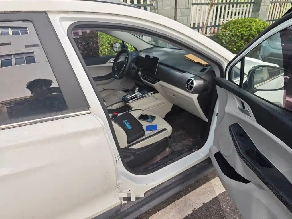 BYD Yuan Pro 2022 2021 401KM Luxury Model