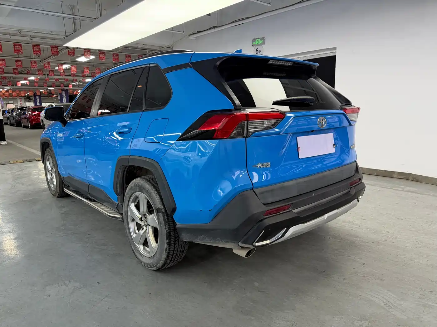 Toyota RAV4 Rongfang 2020 2.0L CVT 2WD Trend Edition фото 11